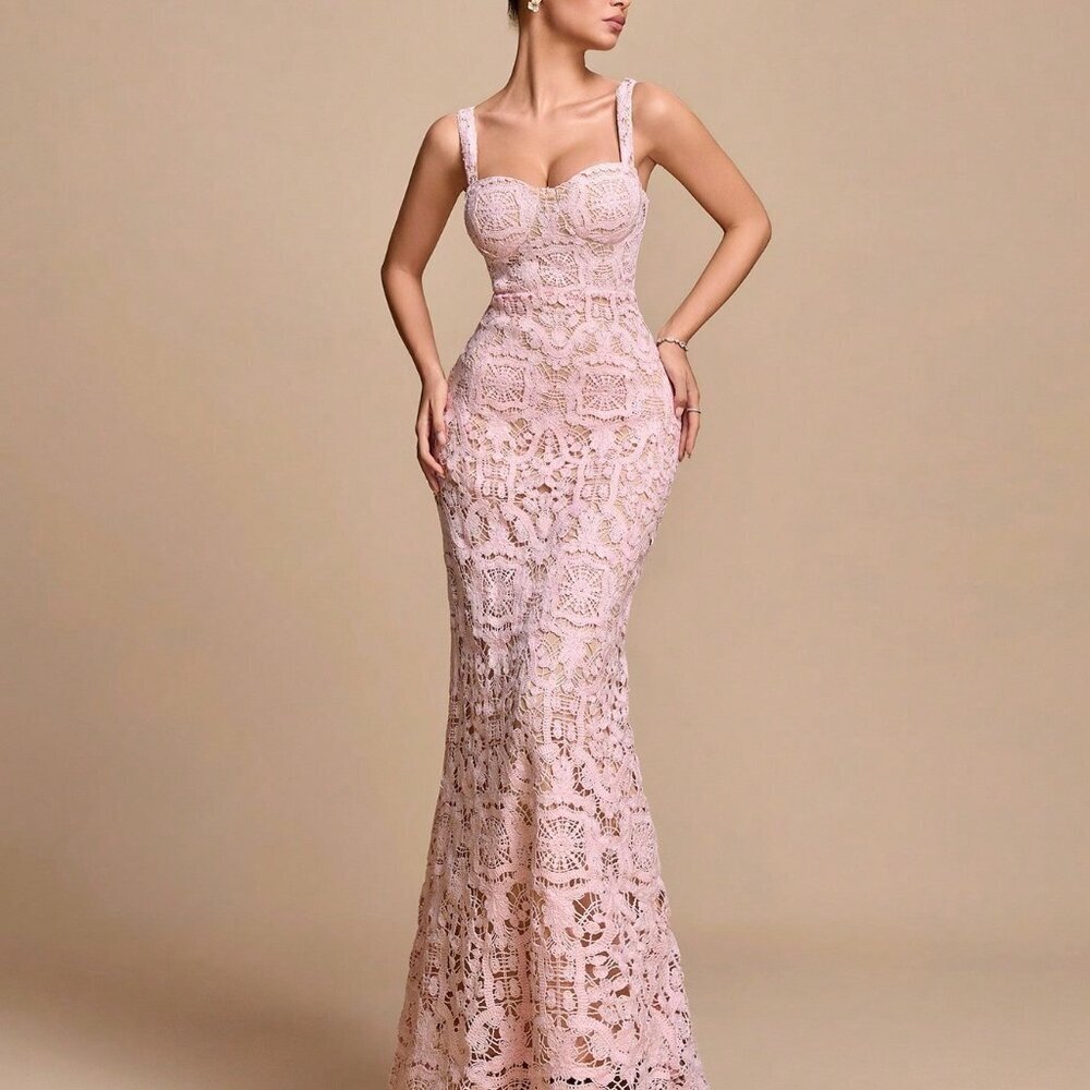 Pink Elegant Women's Lace Spaghetti Strap Fishtail Hem Party Dress - Picture 4 of 7